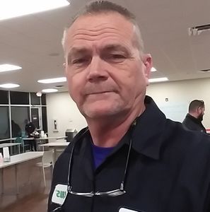 Meet your Posher, Robert